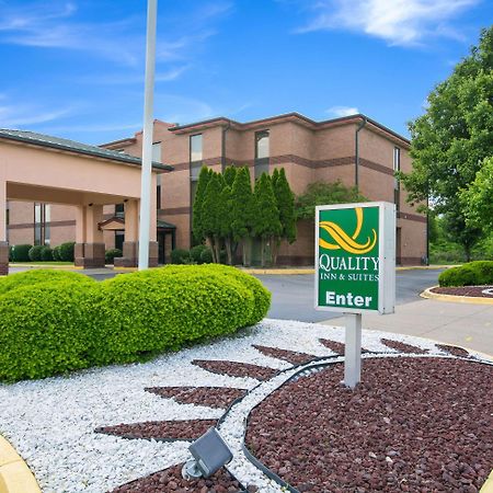Quality Inn & Suites Sellersburg Exterior foto
